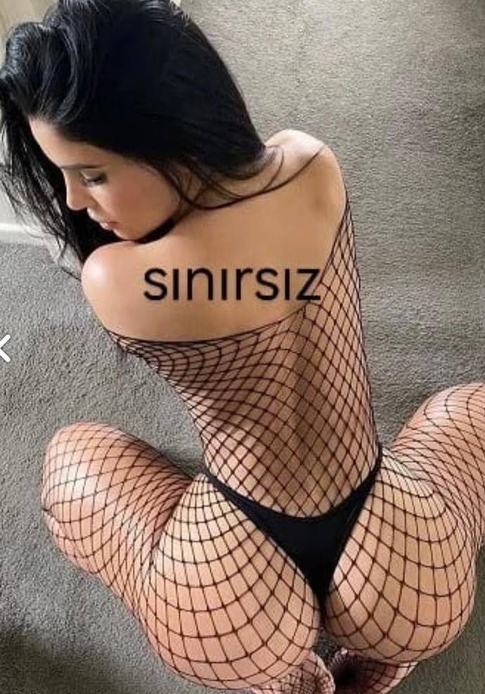 Otele Gelen Escort Bayan Sevdayla Geceyi Aydınlatan Güzellikler