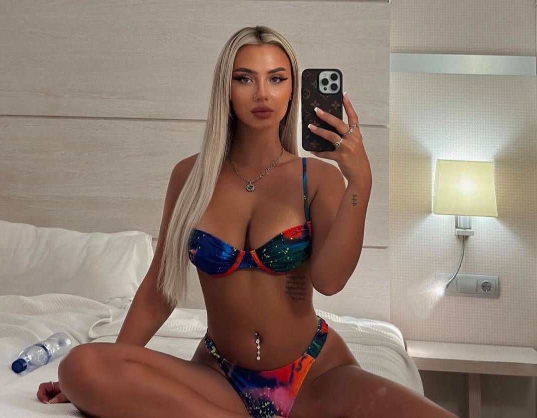 Otele Gelen Escort Bayanlar Eşsiz Deneyimler Sunuyor