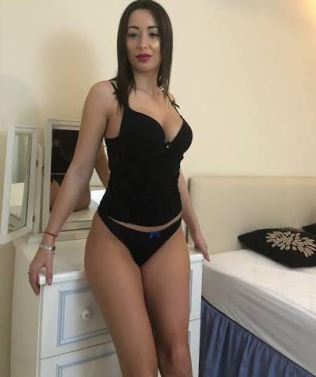 Otele Gelen Escort Bayanlar İle Ateşli Seksi Dakikalar