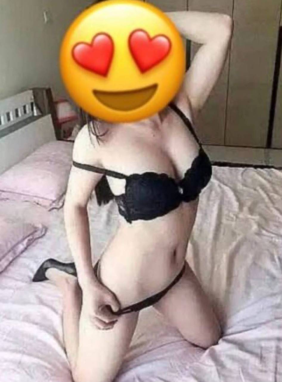 Otele Gelen Escort Bayanlar Zevkten Kudurtuyor